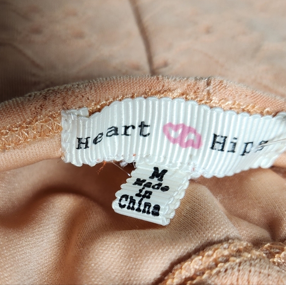 Heart & Hips Mini Dress - Picture 2 of 3